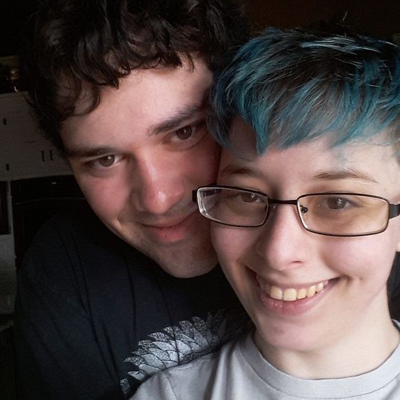 Meet your Posher, Jodie - Picture 1 of 1